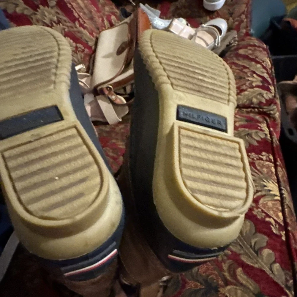 Tommy Hilfiger Snow/Rain Boots Women Size 7